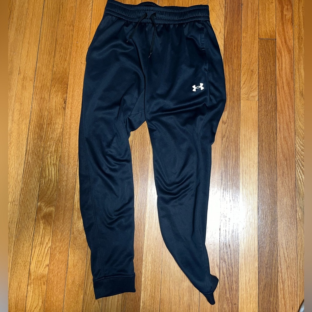 Under Armour men’s Black Sweatpants